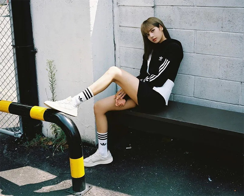 Giày Sneaker Nữ