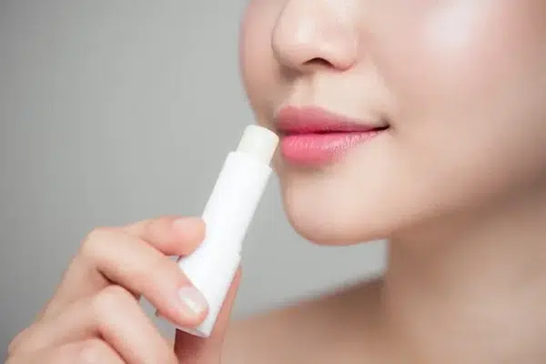 Son Dưỡng Môi