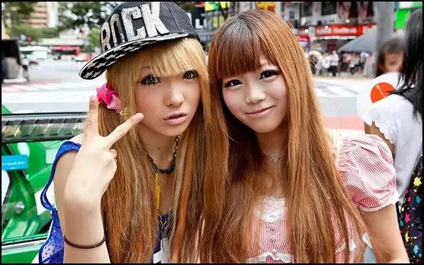 Gyaru là gì?