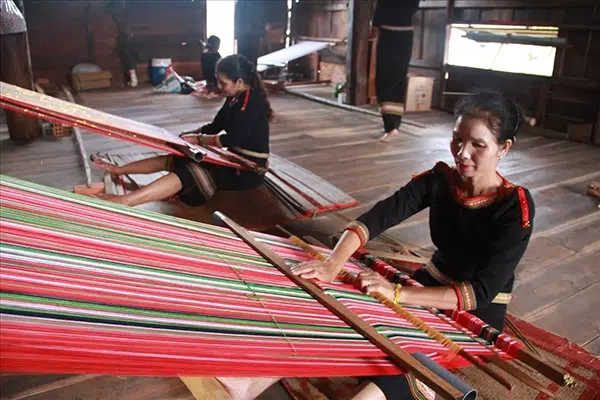 vải thổ cẩm