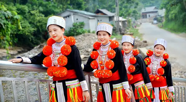 Dân tộc Dao Đỏ