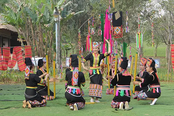 Dân tộc Khơ Mú
