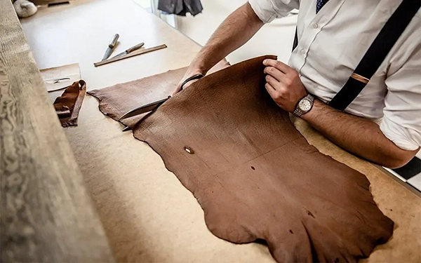 Leather là gì?