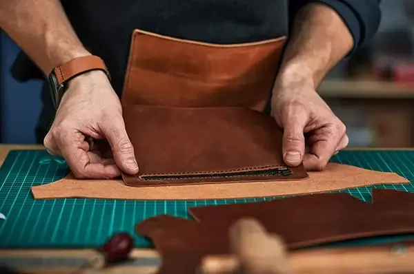 Leather là gì?