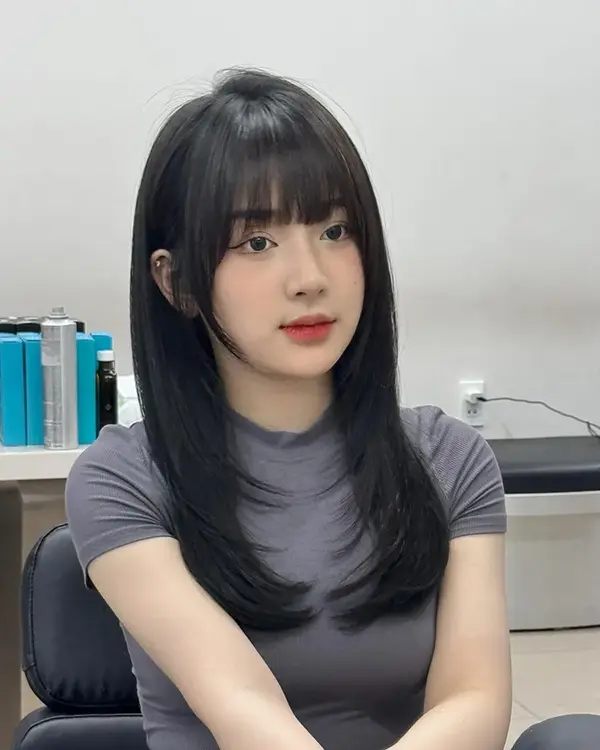 Tóc ngang bầu