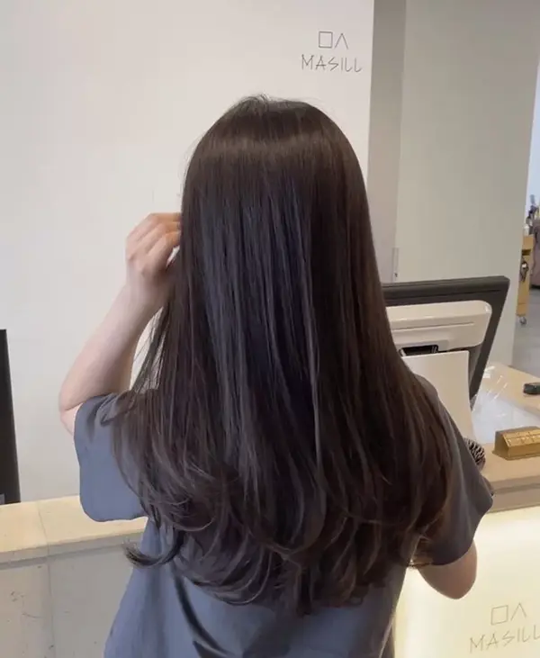 Tóc ngang bầu