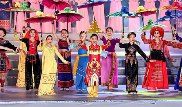 Trang phục dân tộc Việt Nam