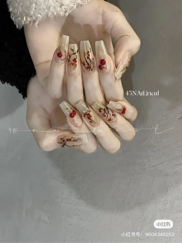 Mẫu nail tối giản cho dịp Tết