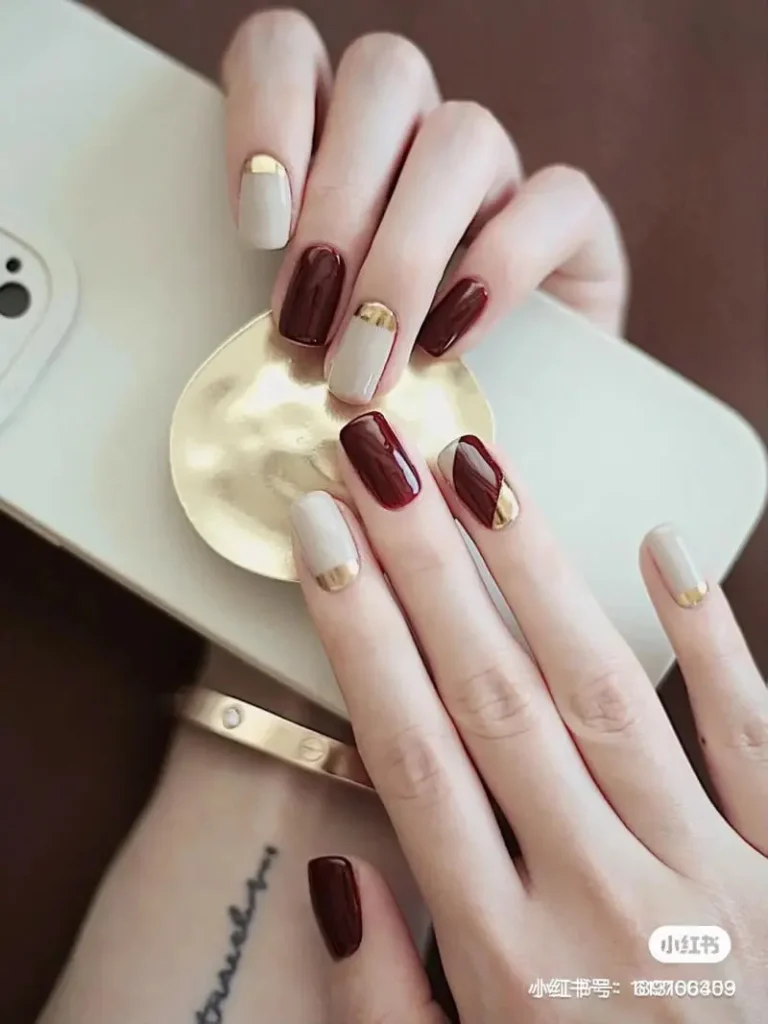Mẫu nail nhẹ nhàng cho da ngăm
