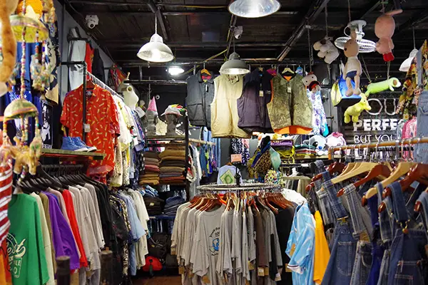 Thrift Shop Là Gì?