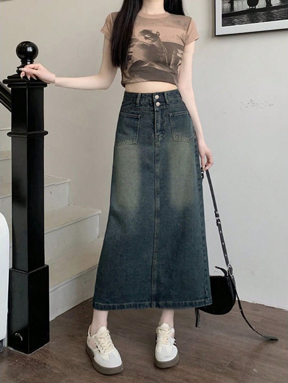 Dáng quả lê trong thực tế với hông và đùi nổi bật