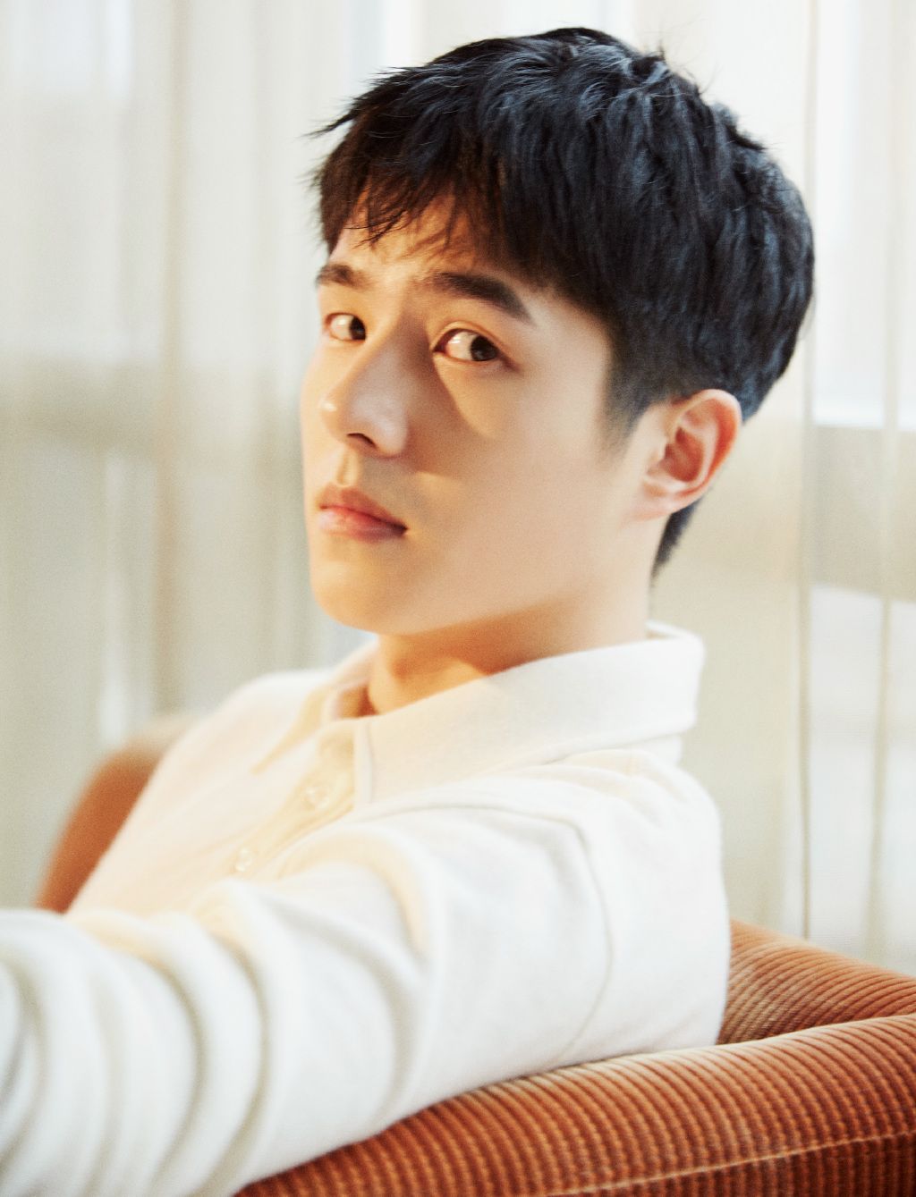 Tóc layer nam ngắn với phần mái tỉa nhẹ