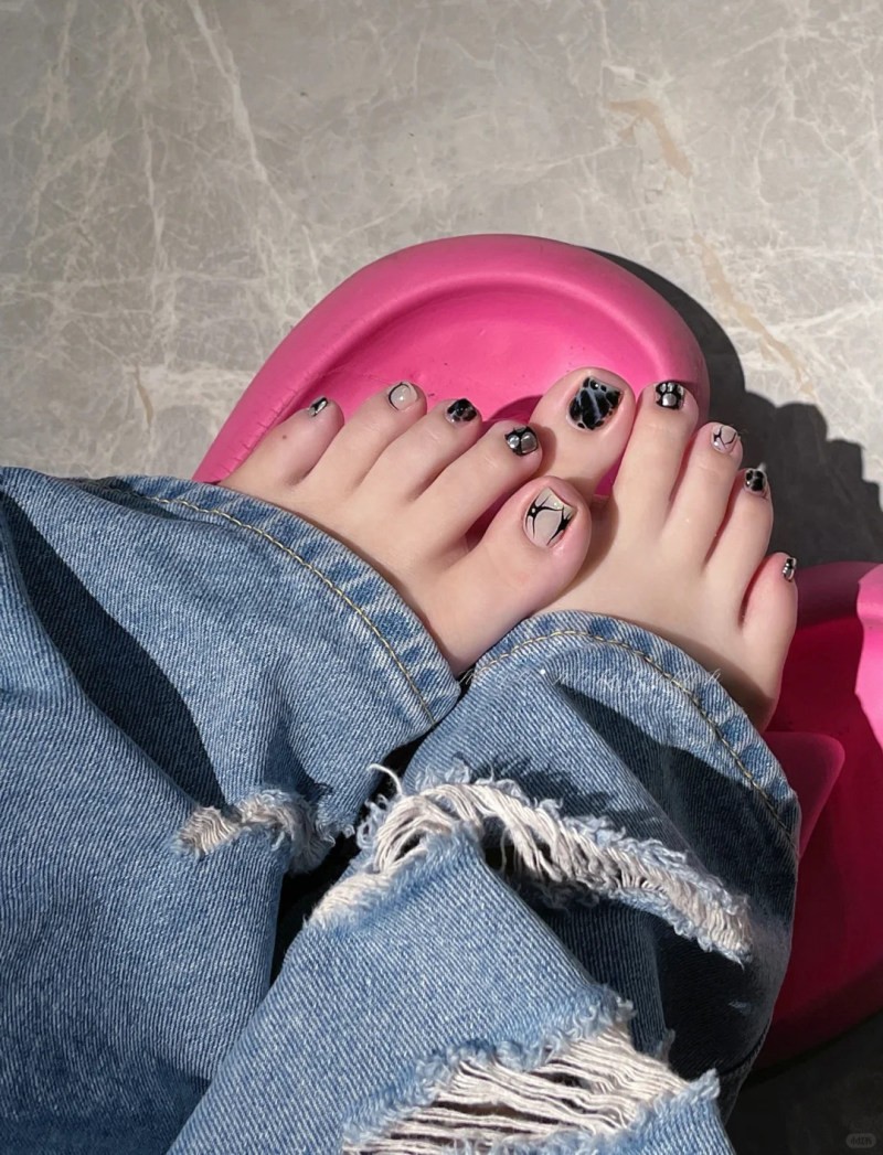 Mẫu móng chân đẹp 3