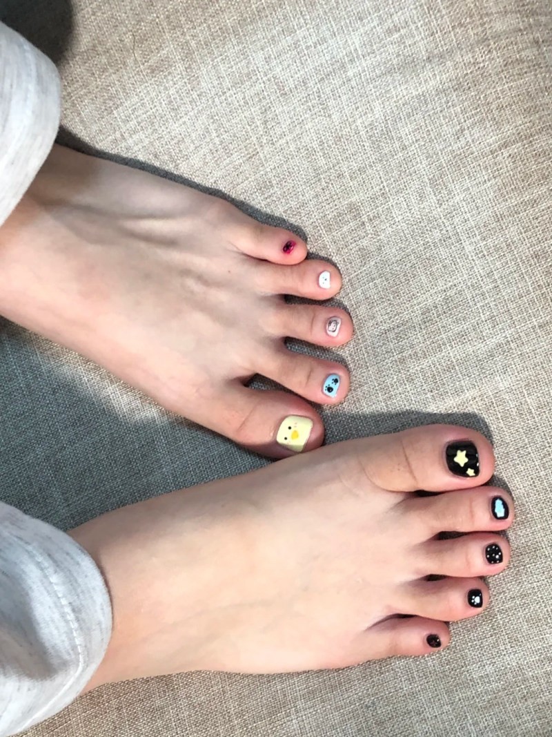 Mẫu móng chân đẹp 10