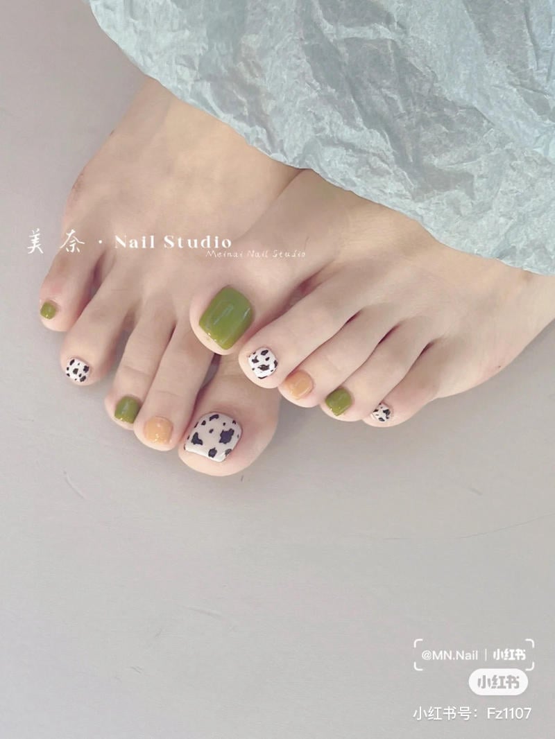 Mẫu móng chân đẹp 28