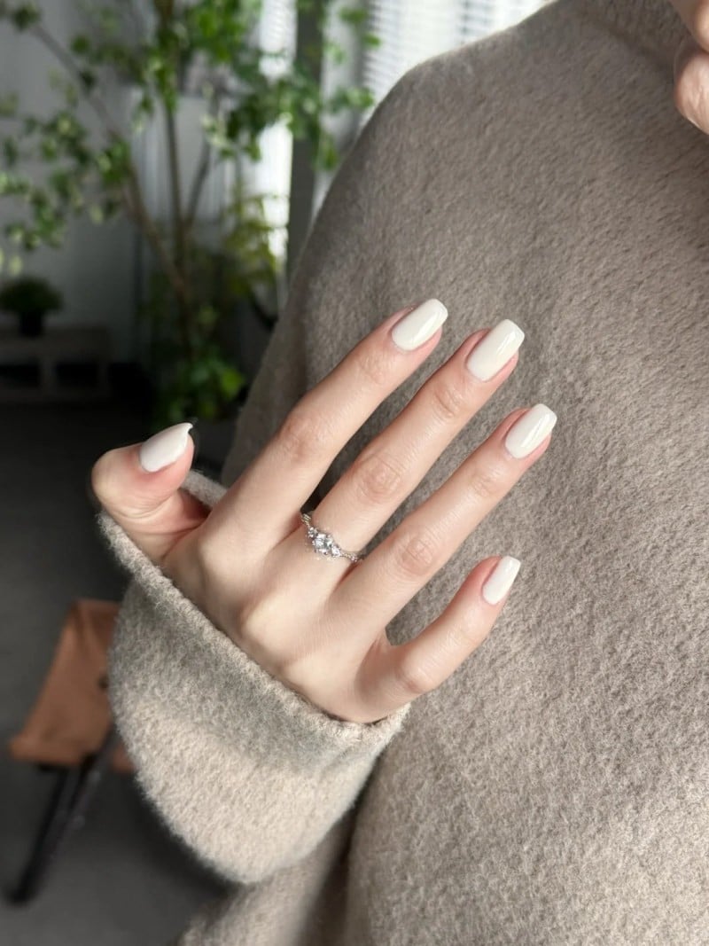 Mẫu móng tay hồng đất cho da ngăm