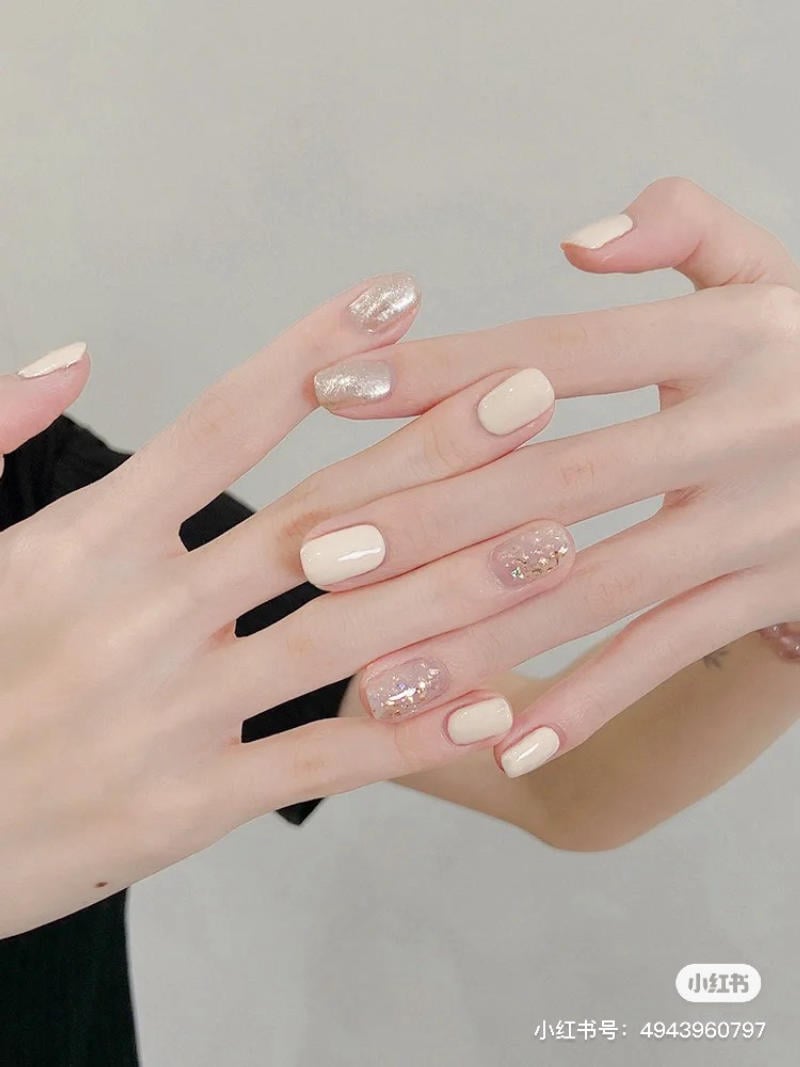 Mẫu sơn móng tay cho da ngăm 13