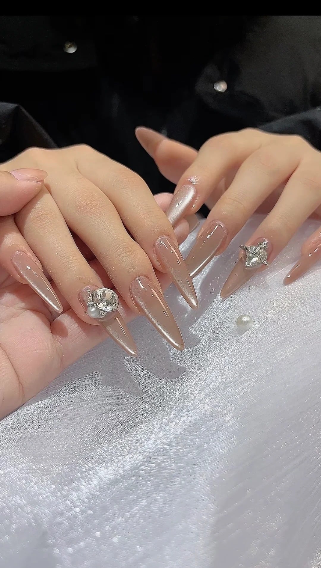 Mẫu nail mắt mèo đẹp