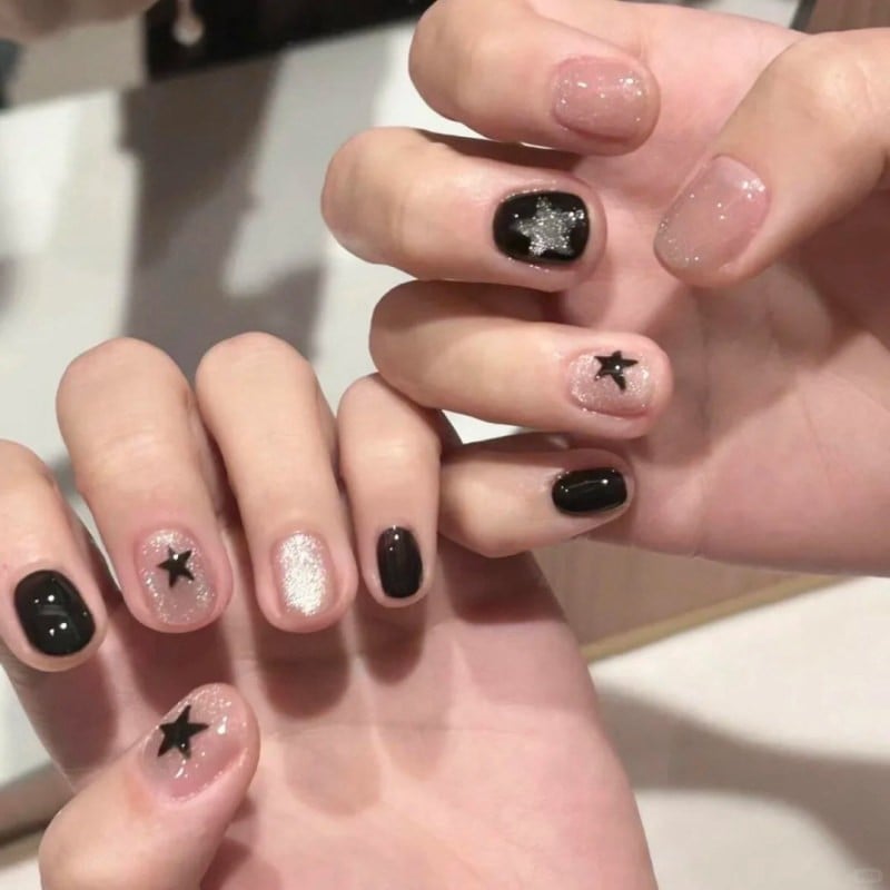 Nail mắt mèo nâu sữa nhẹ nhàng