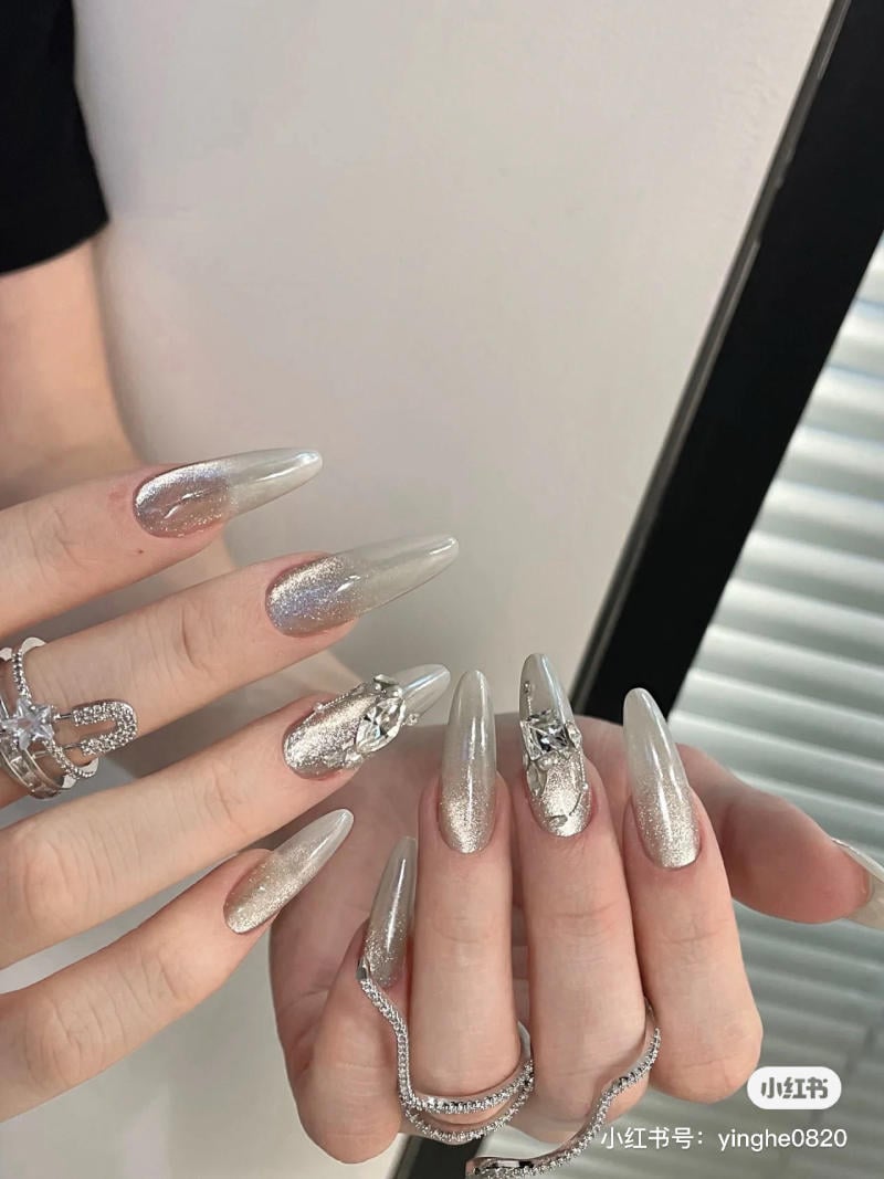 Mẫu nail mắt mèo đẹp