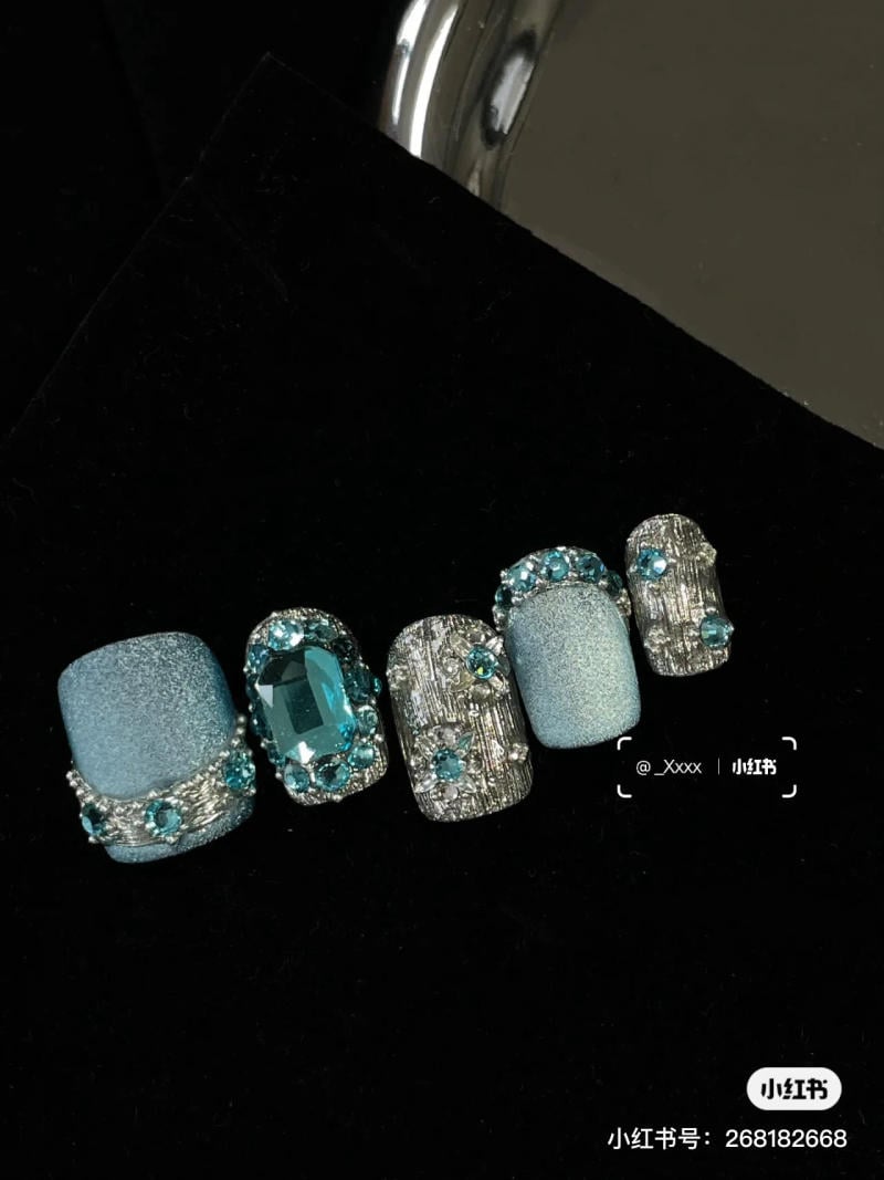 Mẫu nail mắt mèo đẹp