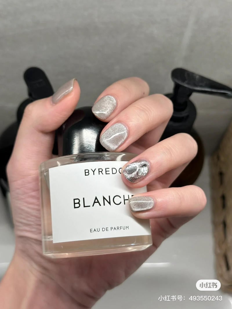 Mẫu nail mắt mèo đẹp