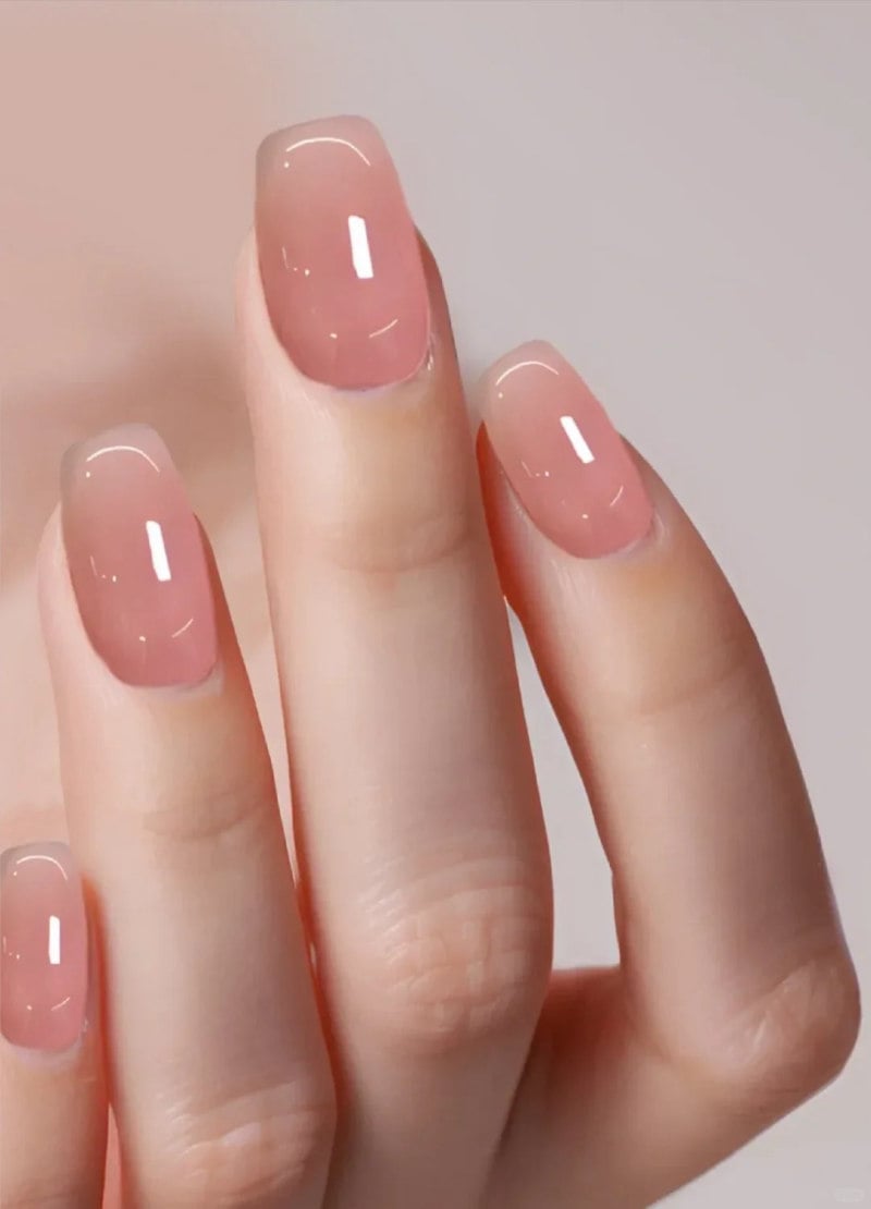 Nail hồng thạch đơn giản nhưng sang