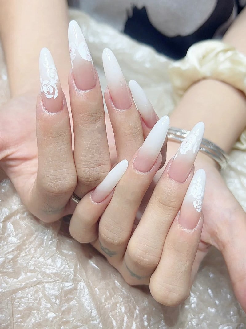 Mẫu nail hồng thạch đẹp 3