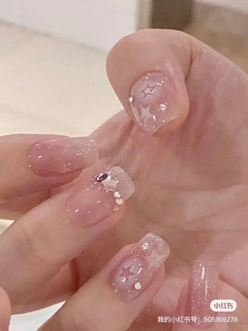 Mẫu nail hồng thạch đẹp 5