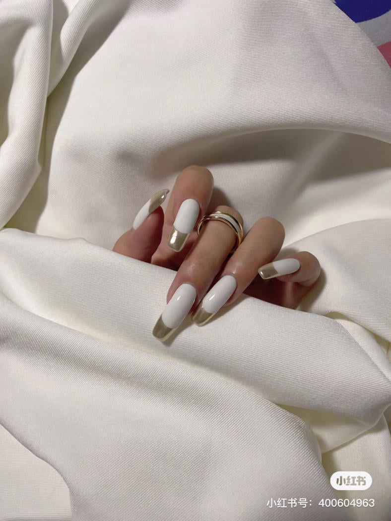 Mẫu nail trắng đẹp 1