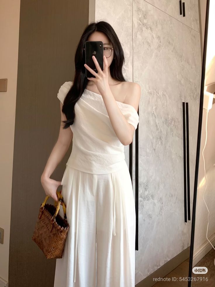 Jumpsuit ôm khóa eo giấu mỡ bụng