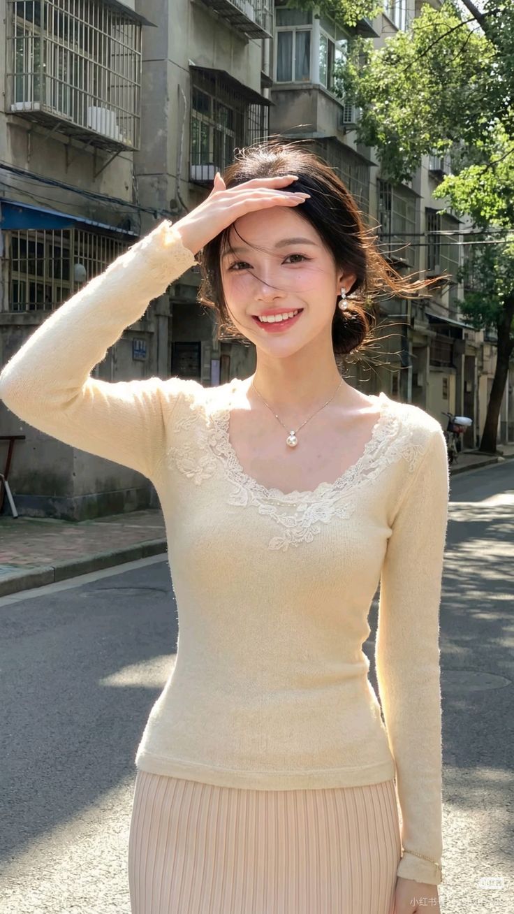 Mẫu tóc búi thấp lỏng tay cho tiệc cưới